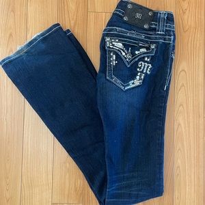 Miss Me Jeans! Size 25 X-Long! Little worn at the bottoms.